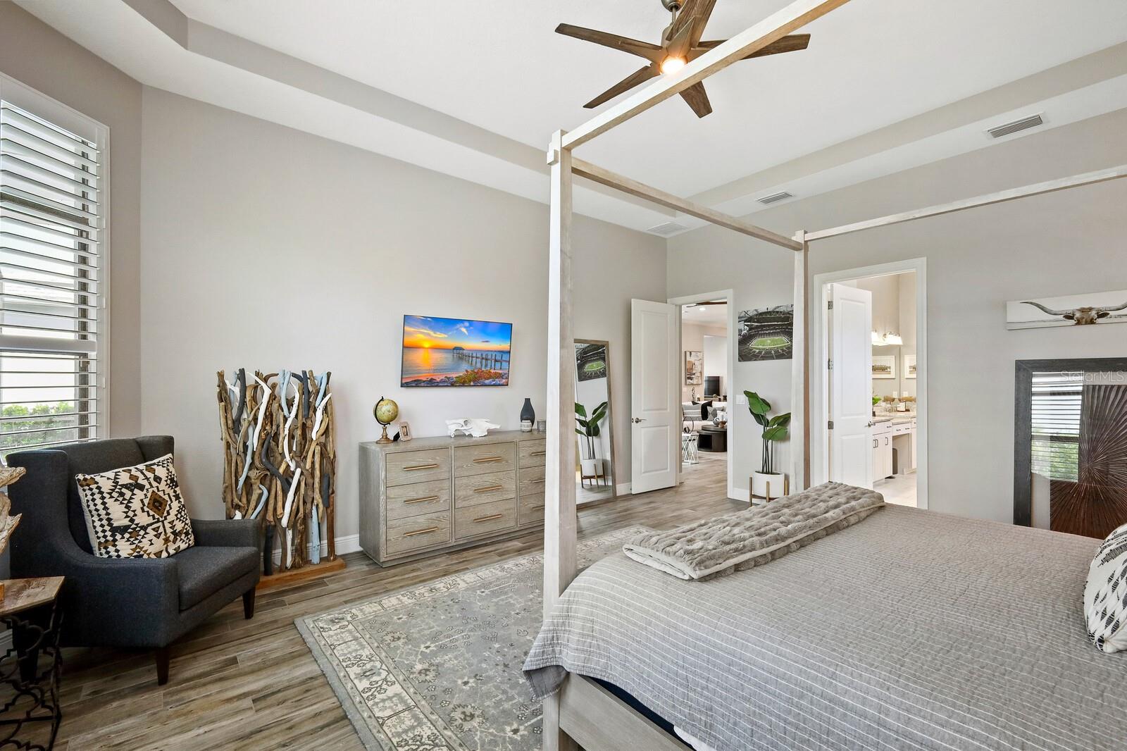 9025 BERNINI PL