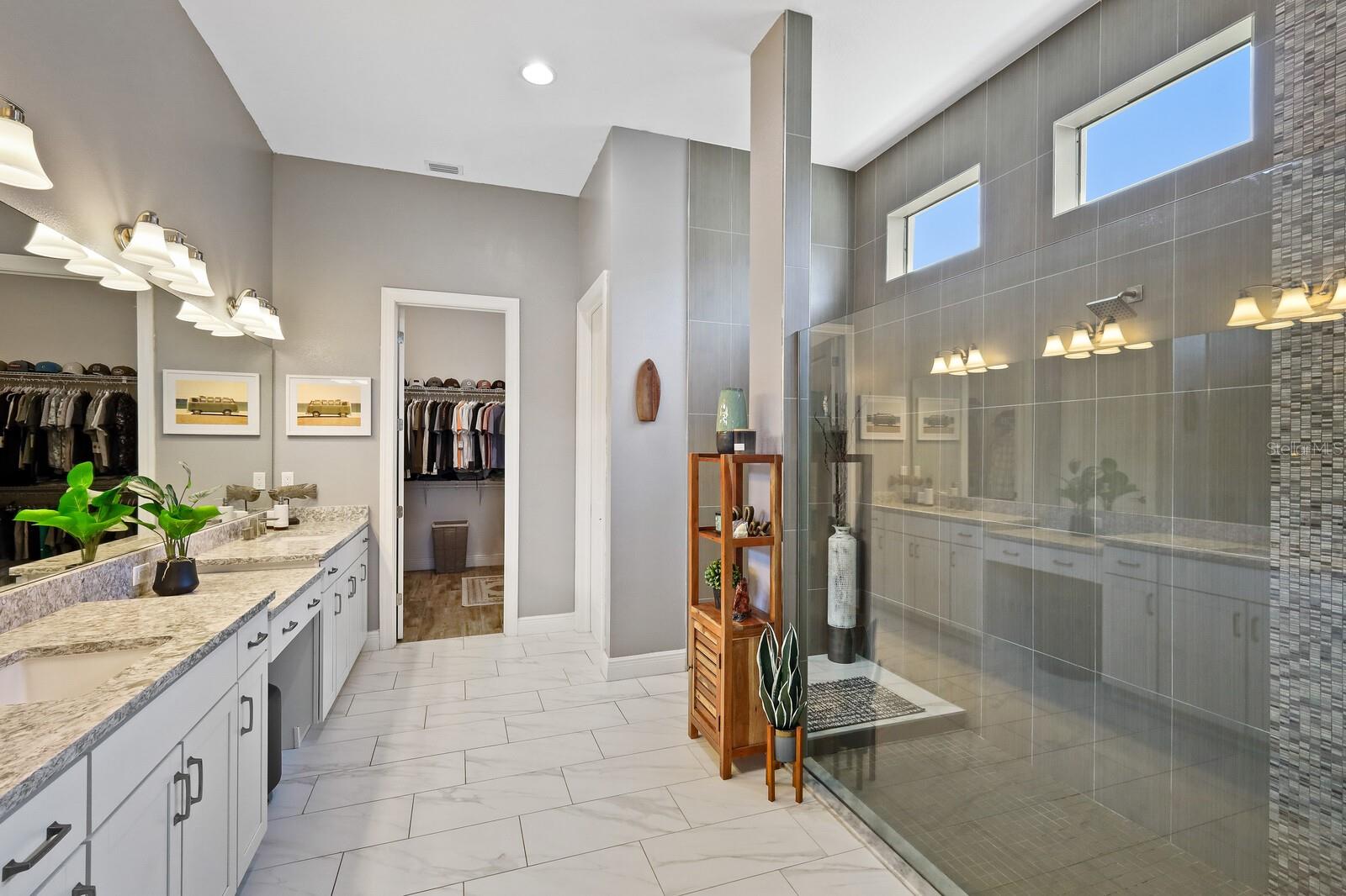 9025 BERNINI PL