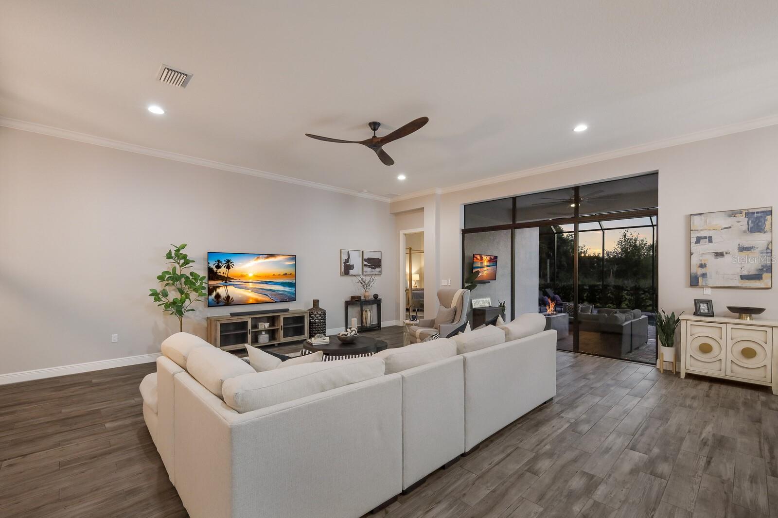 9025 BERNINI PL