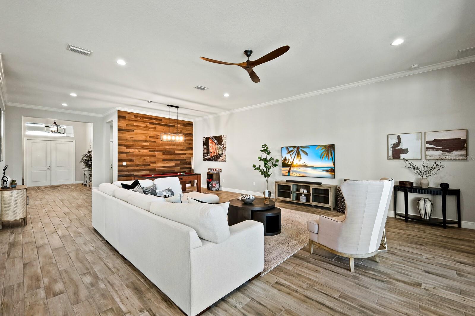 9025 BERNINI PL