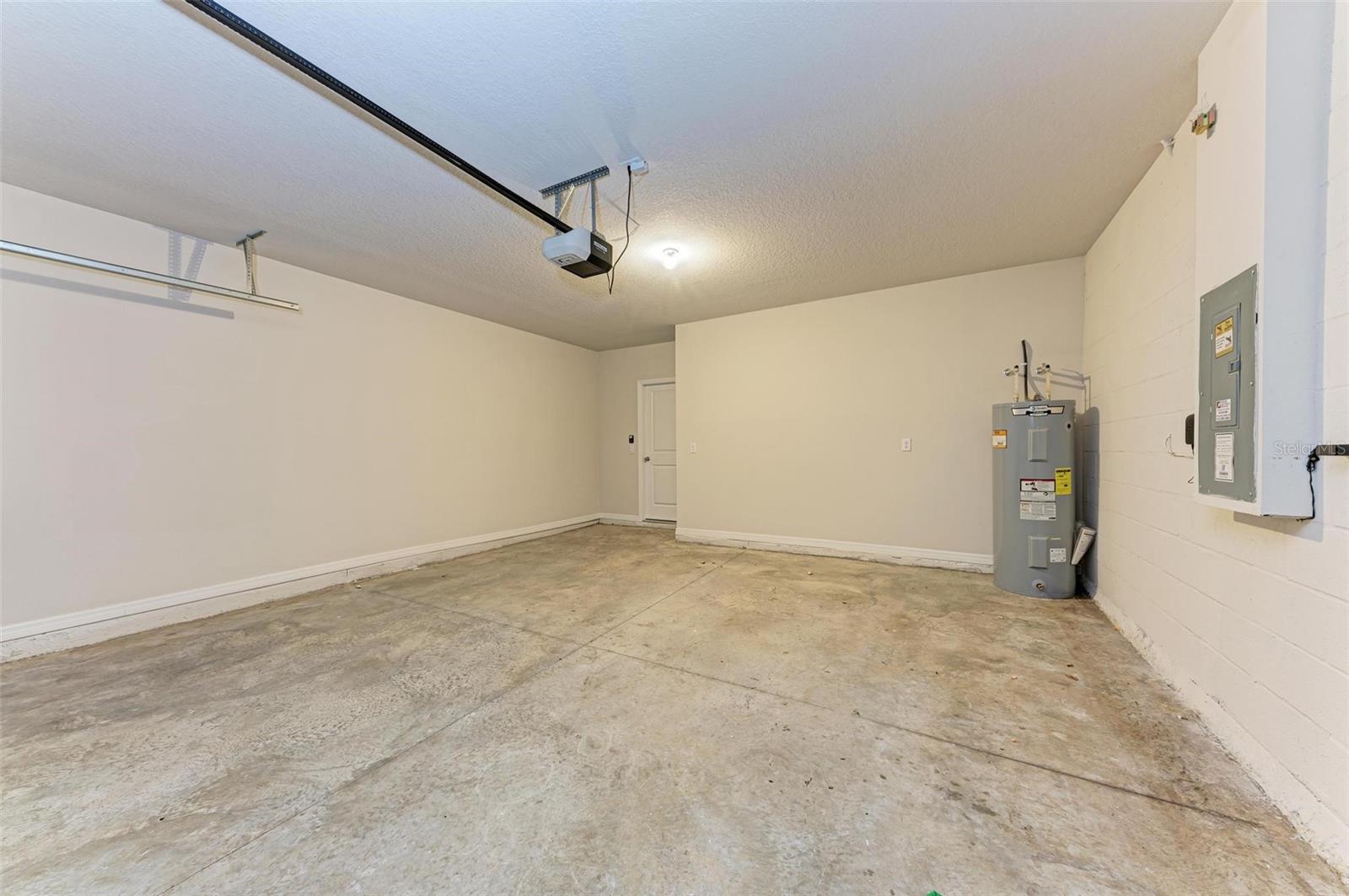 16920 YARD SPRING DR