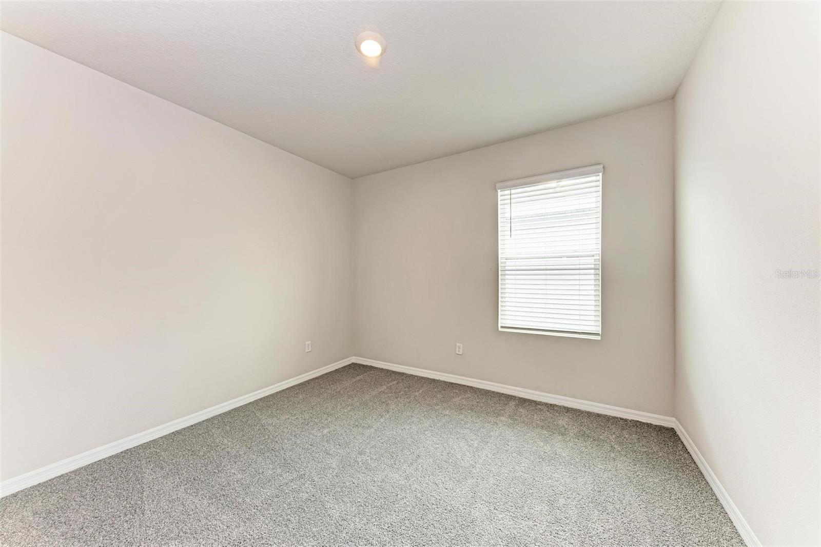 16920 YARD SPRING DR