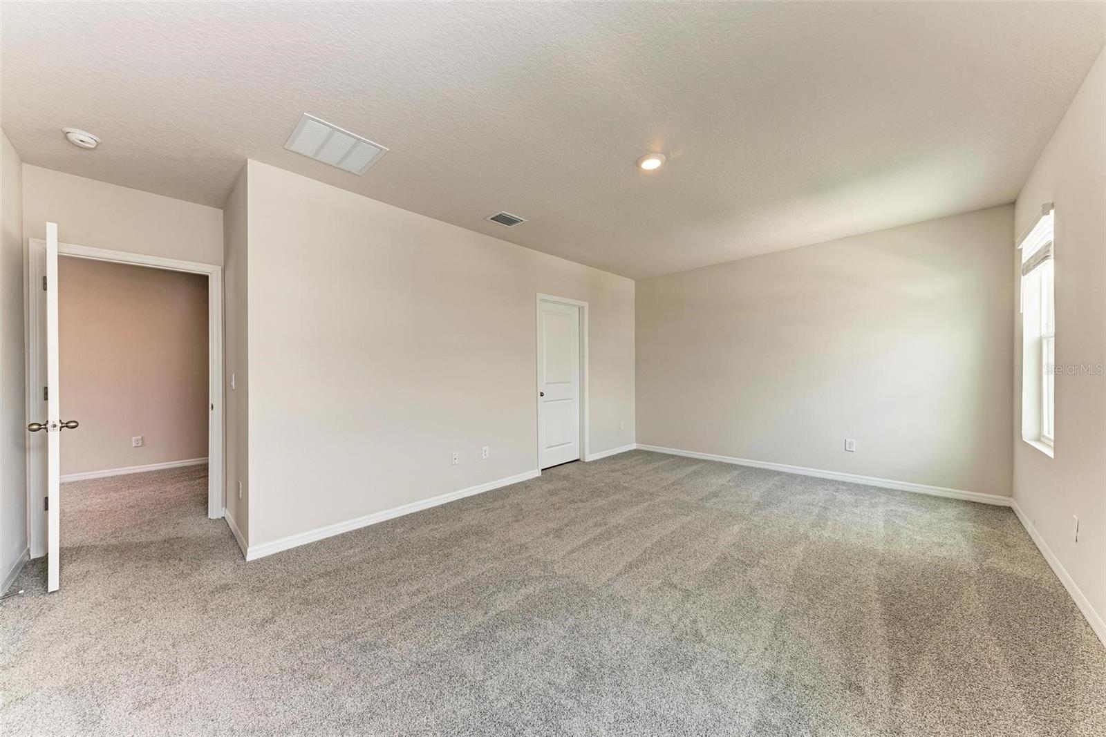 16920 YARD SPRING DR