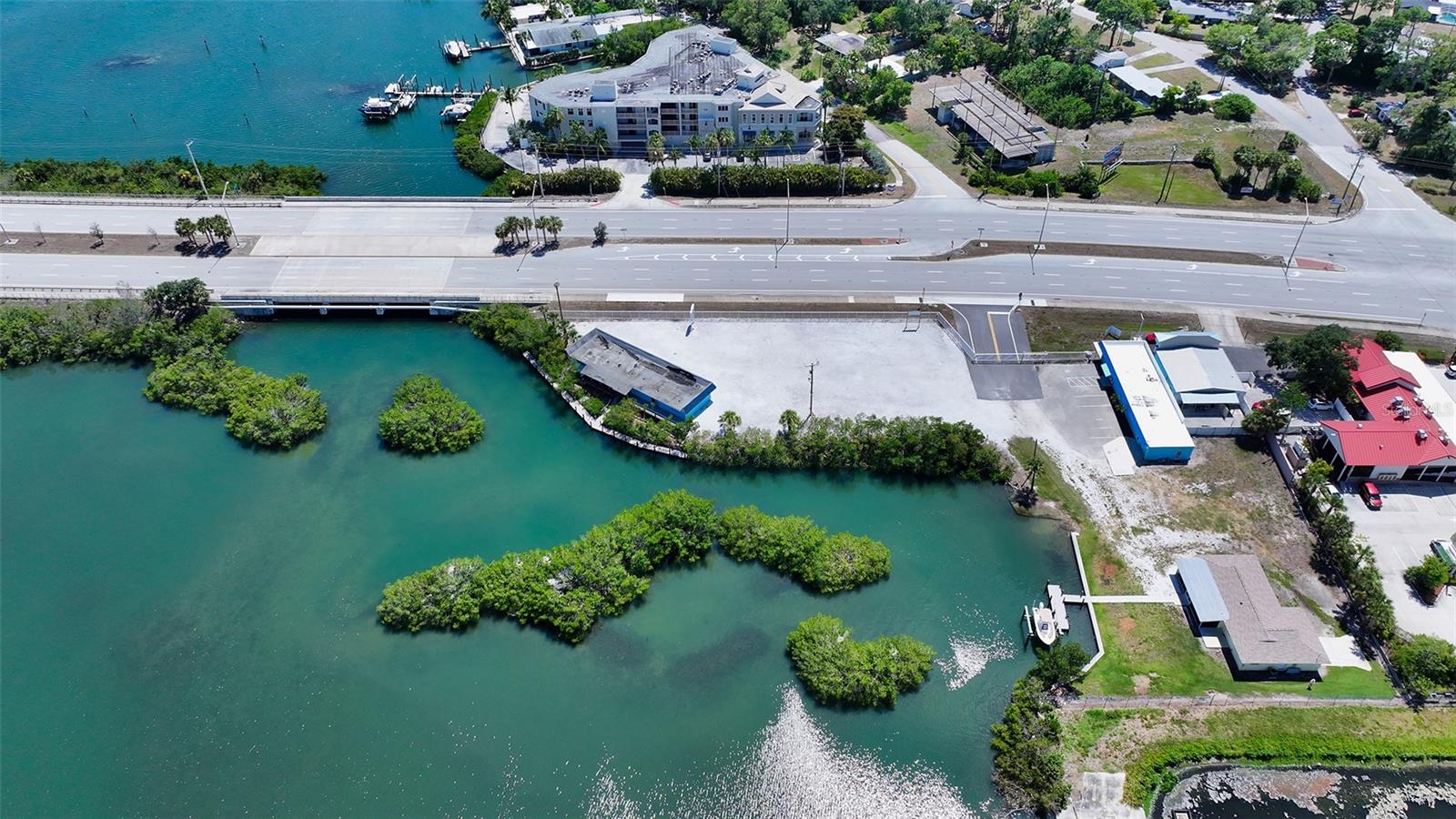 501-505-499 S TAMIAMI TRL S