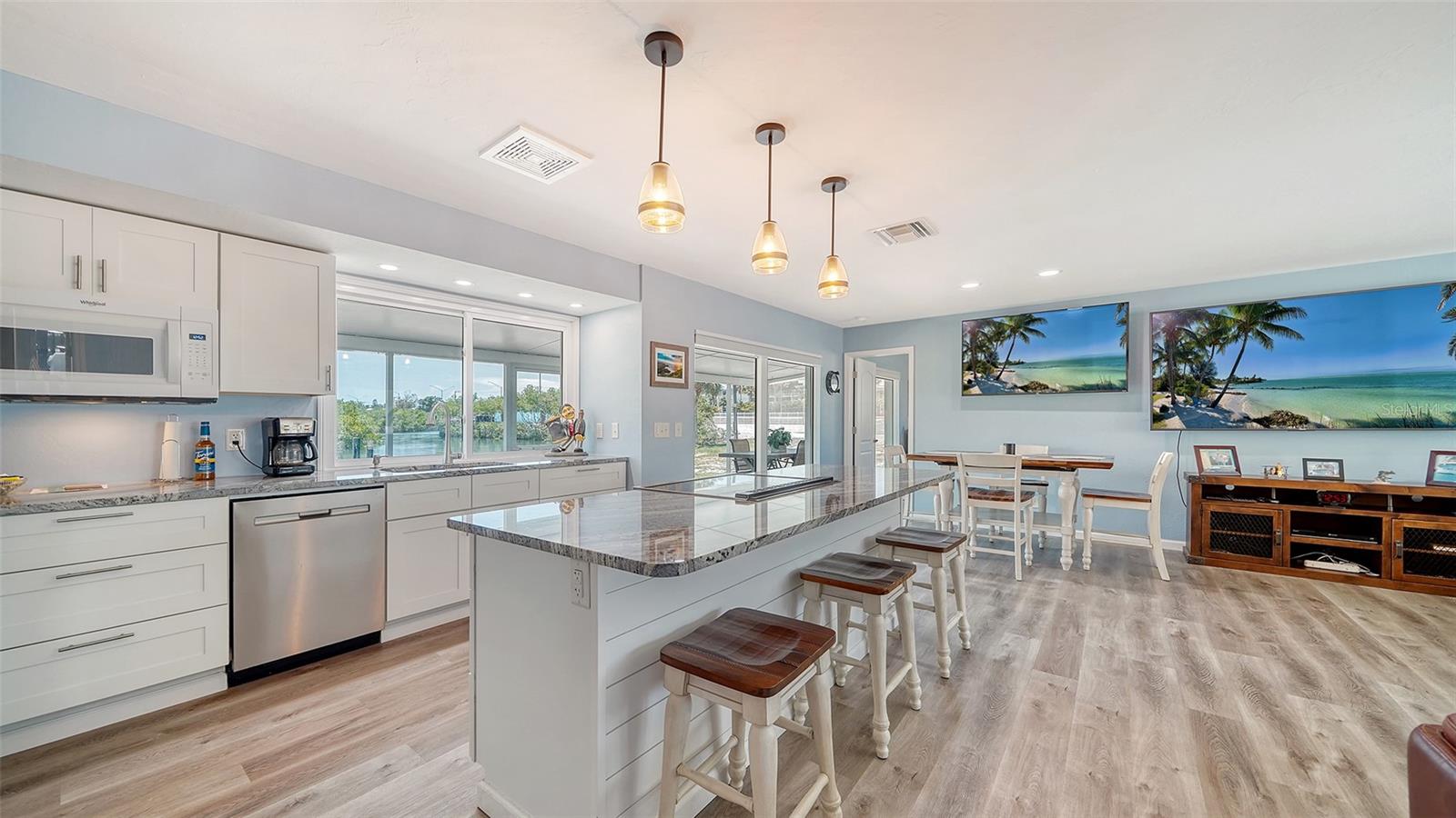 501-505-499 S TAMIAMI TRL S