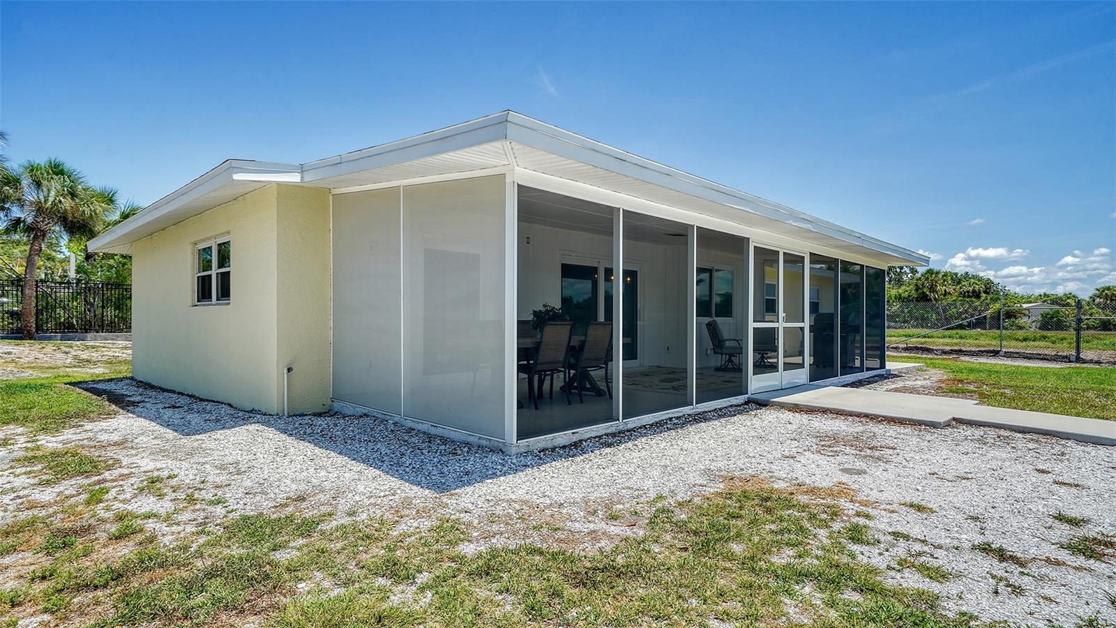 501-505-499 S TAMIAMI TRL S