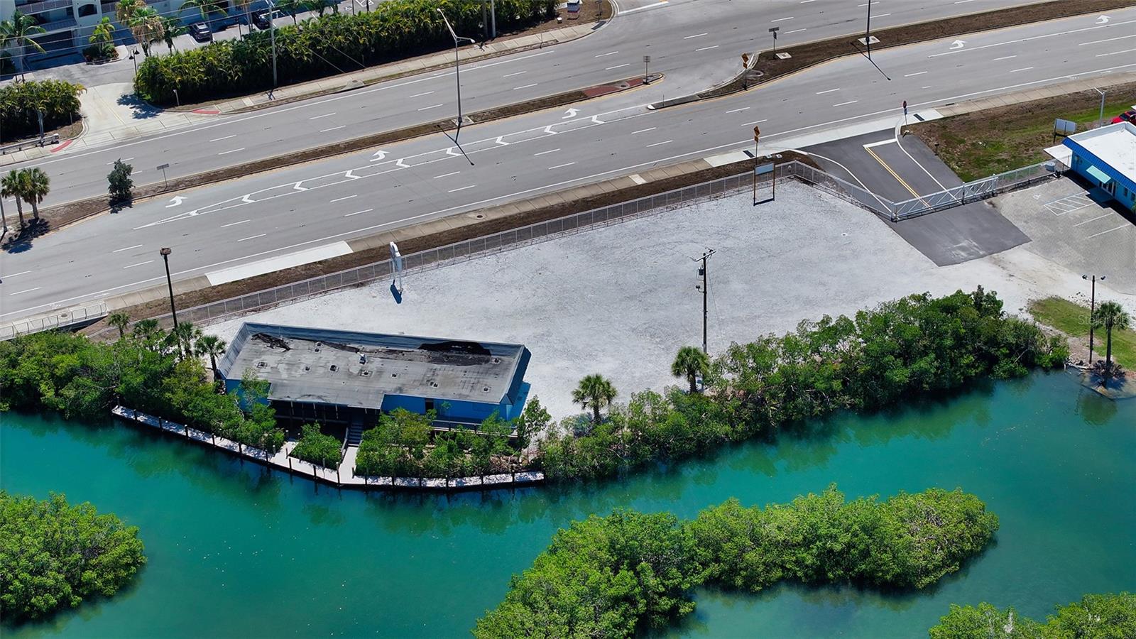 501-505-499 S TAMIAMI TRL S