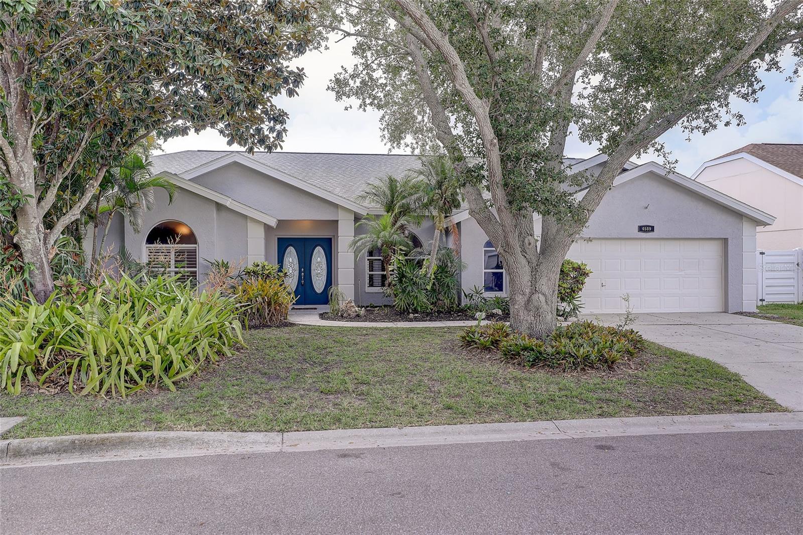 4589 DOVER STREET CIR E