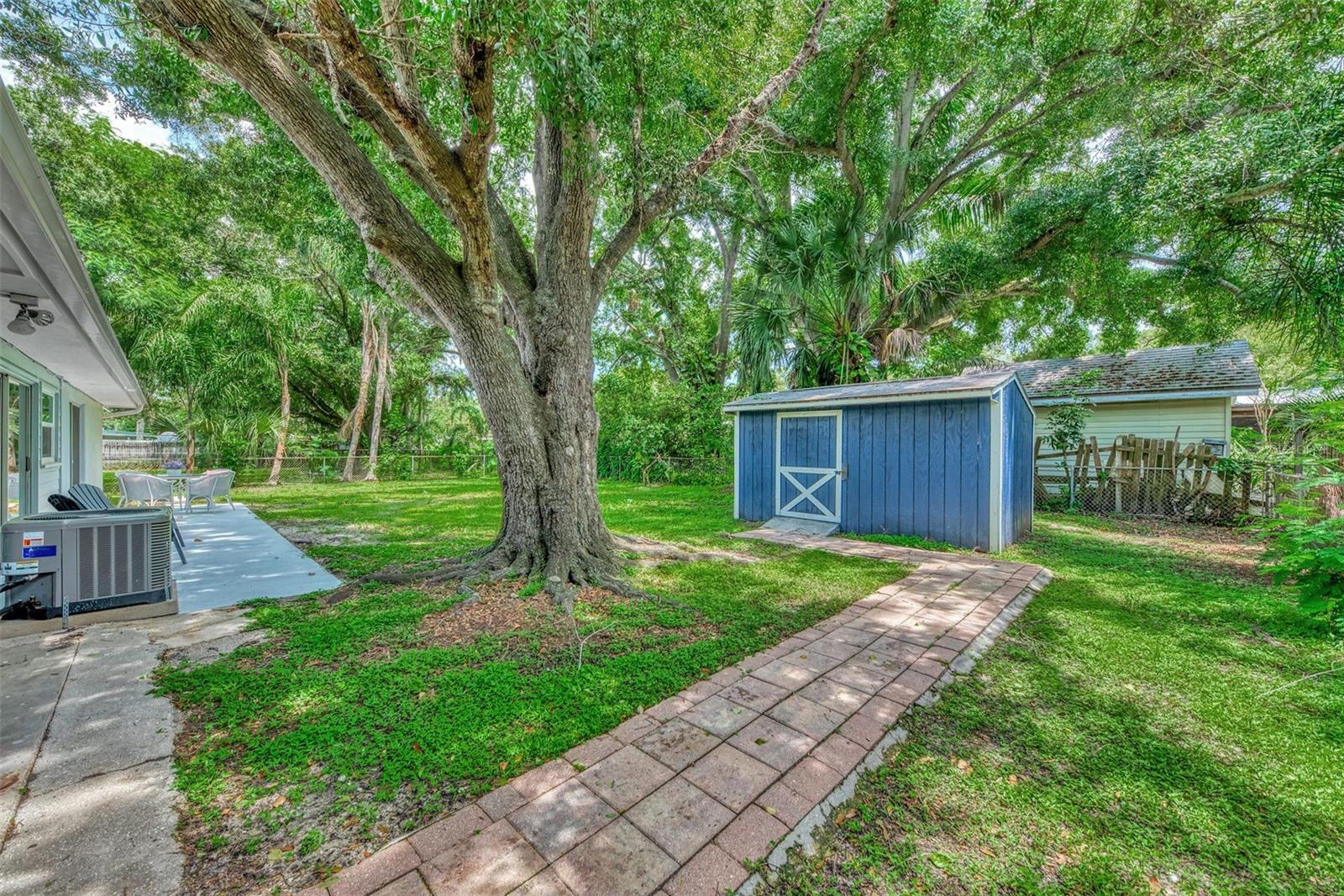 2674 NOVUS PL