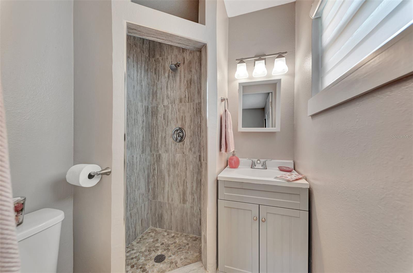 2674 NOVUS PL