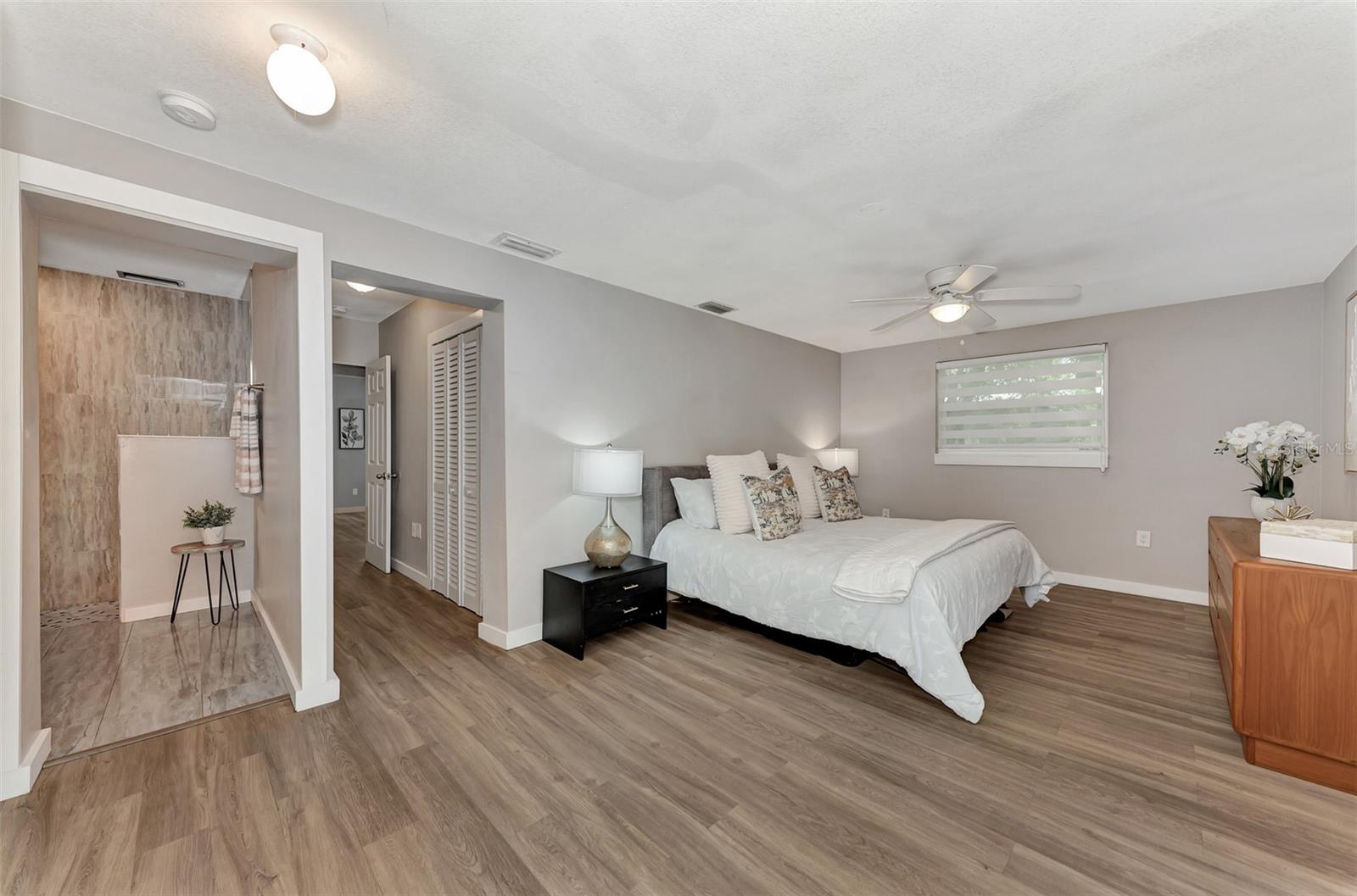 2674 NOVUS PL