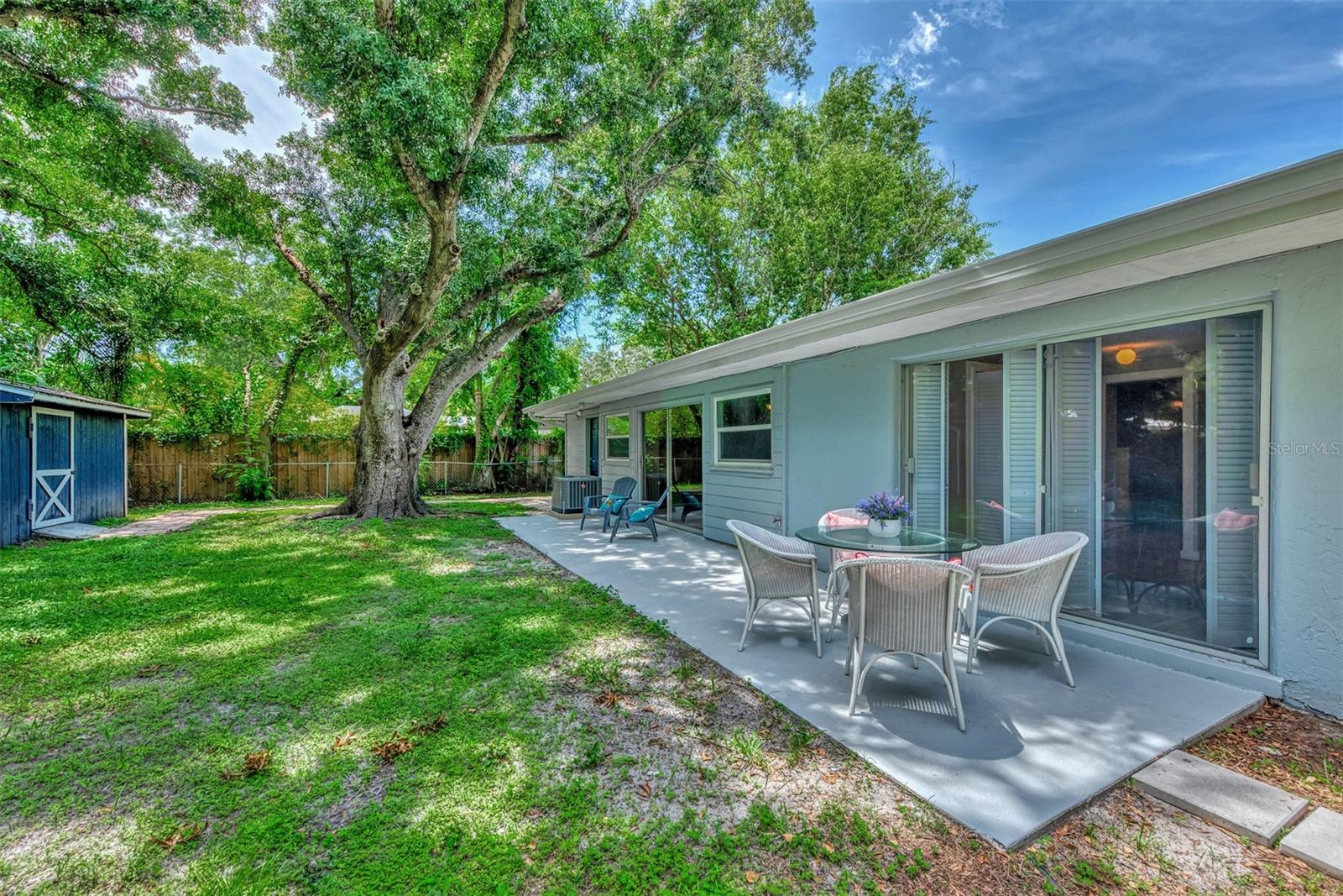 2674 NOVUS PL