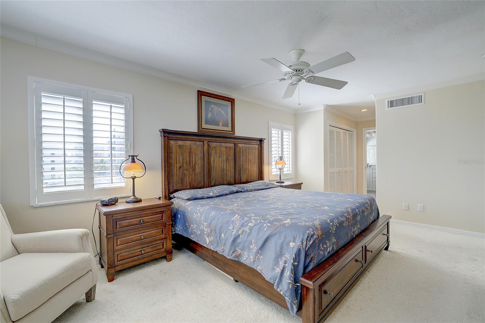 350 GOLDEN GATE PT #43