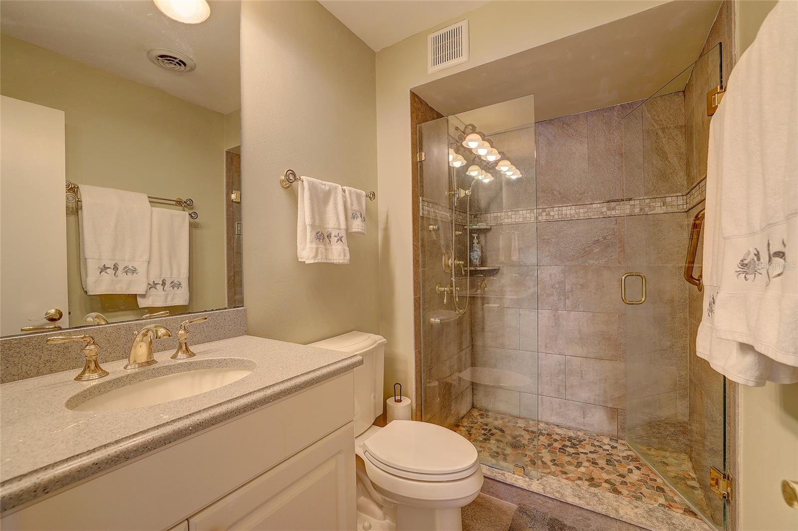 350 GOLDEN GATE PT #43