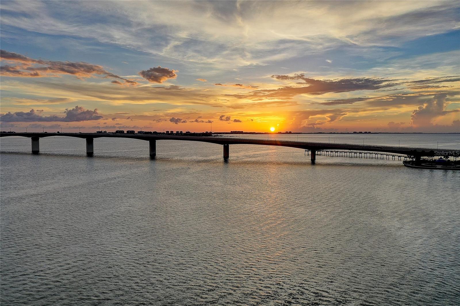 350 GOLDEN GATE PT #43