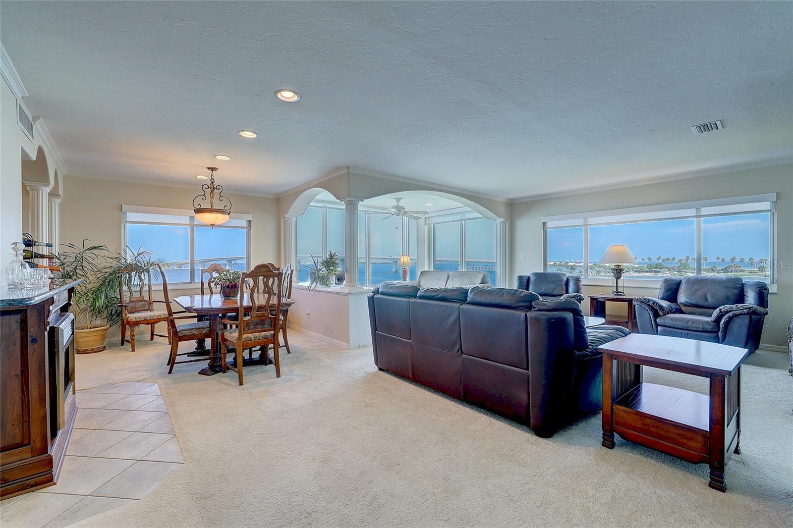 350 GOLDEN GATE PT #43