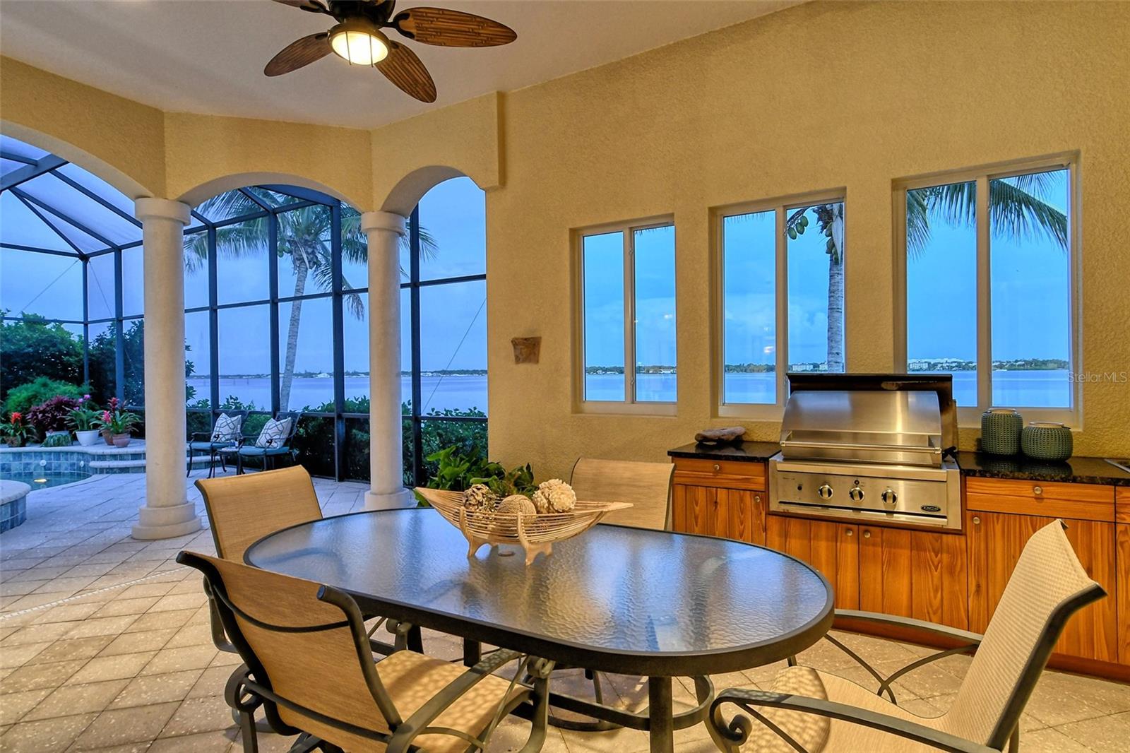 811 RIVIERA DUNES WAY