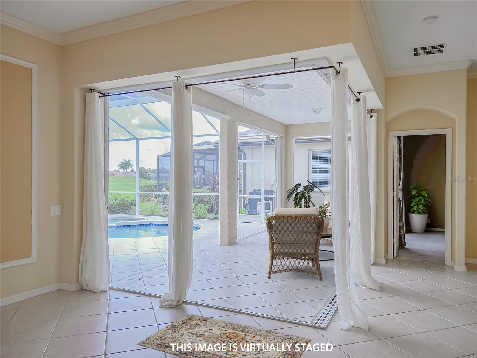 3108 ROYAL PALM DR