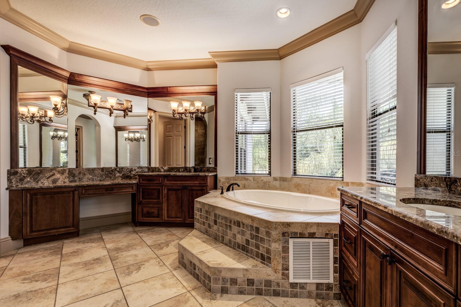 779 STEPHENS PASS CV