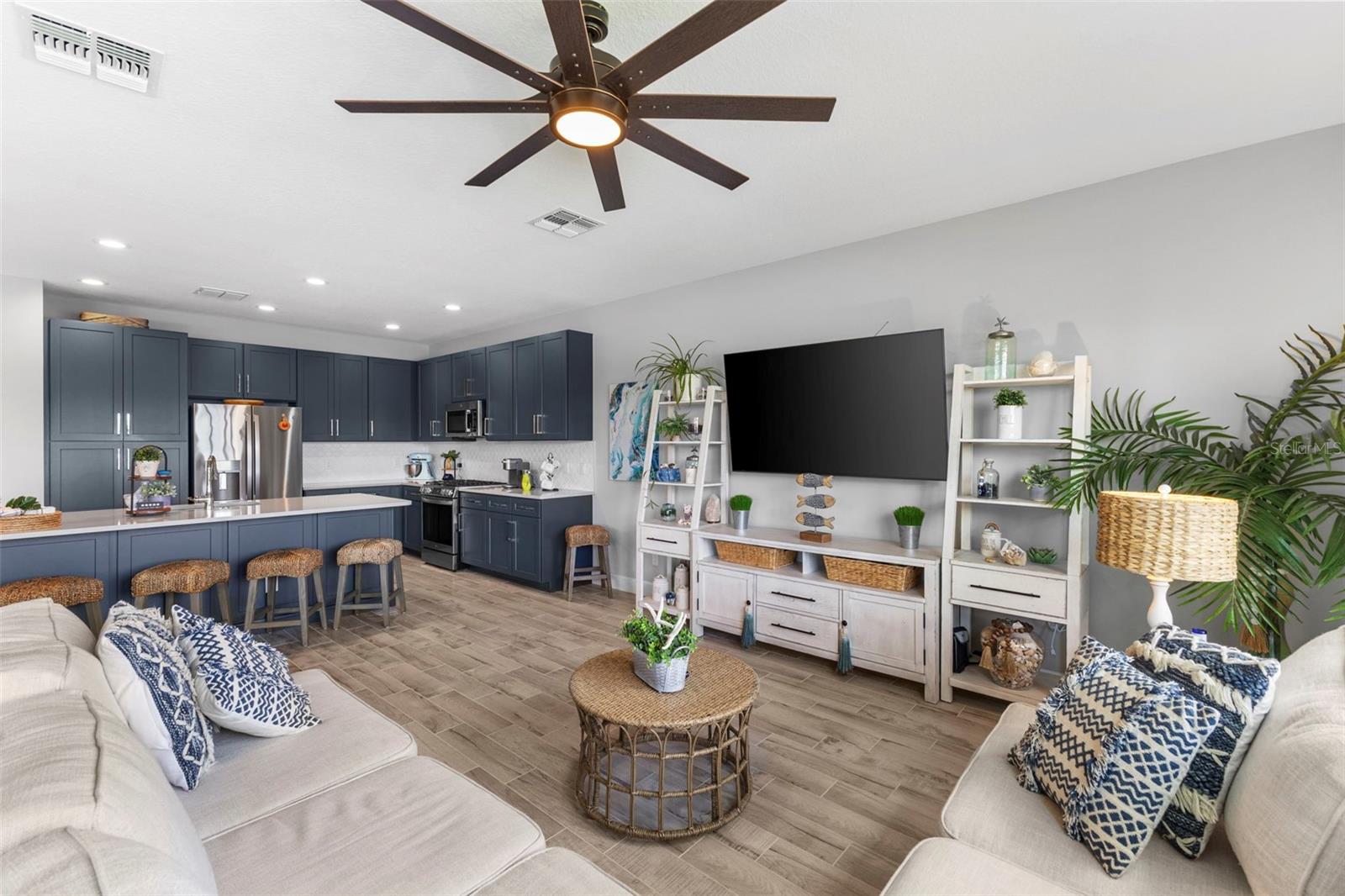 15528 SANTA POLA DR