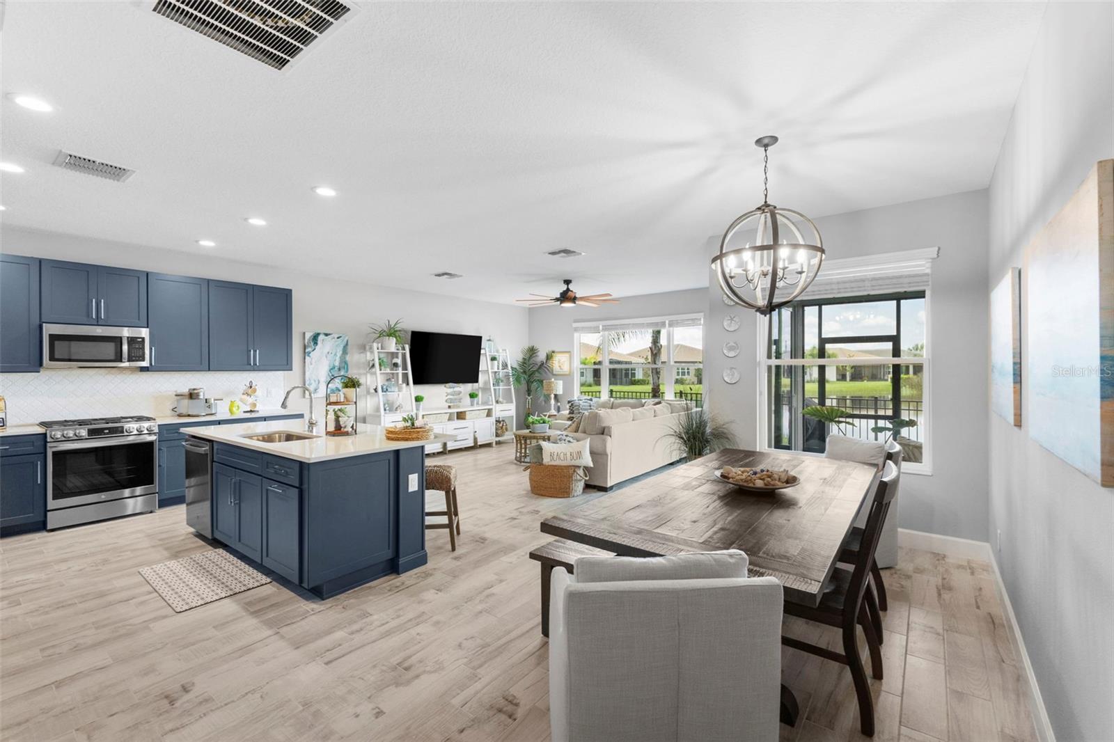 15528 SANTA POLA DR
