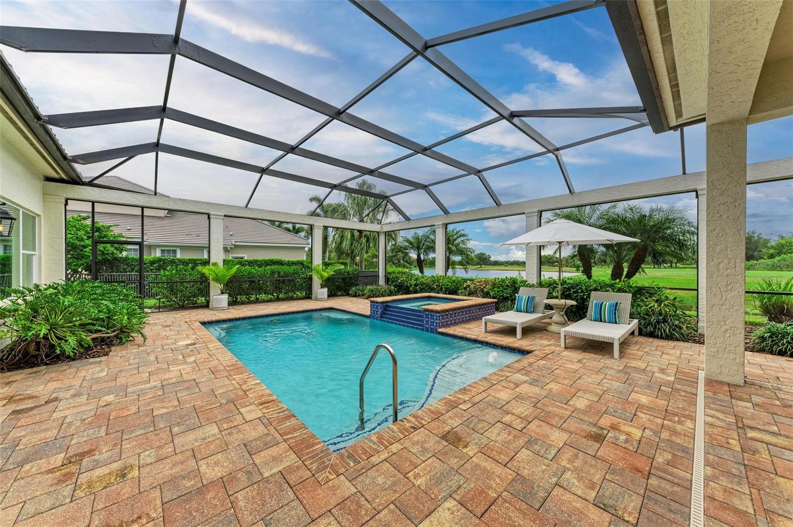 3331 FOUNDERS CLUB DR