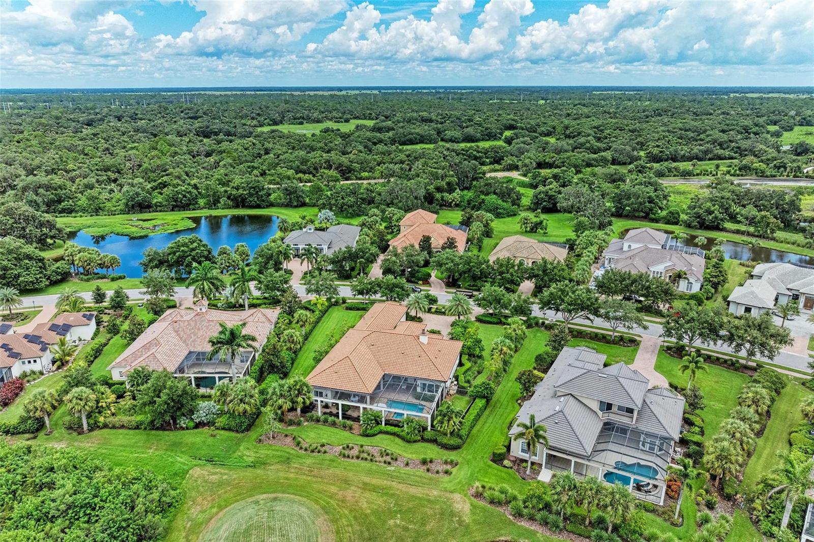 3331 FOUNDERS CLUB DR