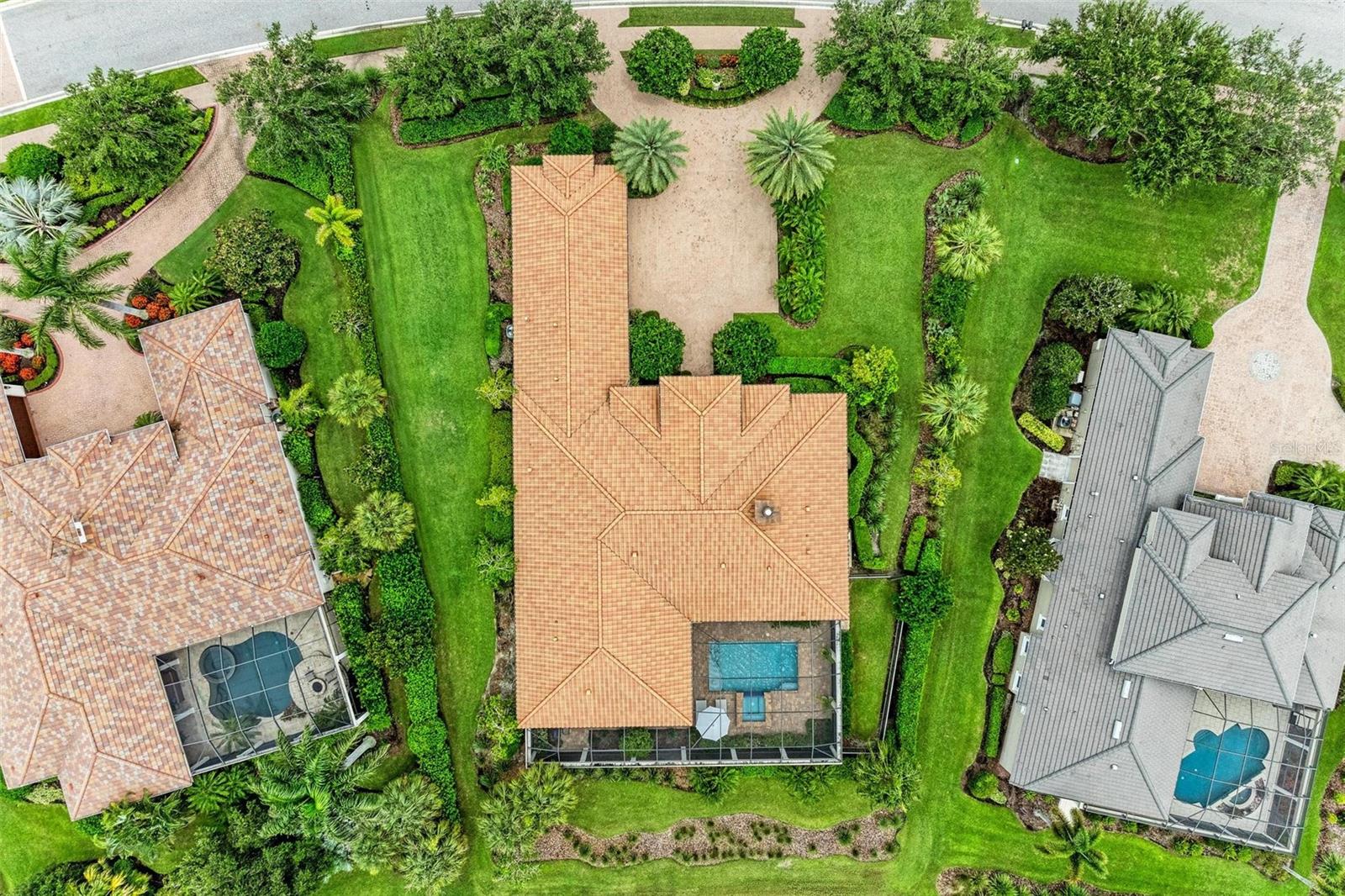 3331 FOUNDERS CLUB DR