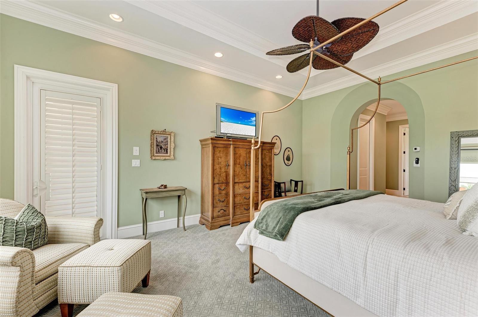 3331 FOUNDERS CLUB DR