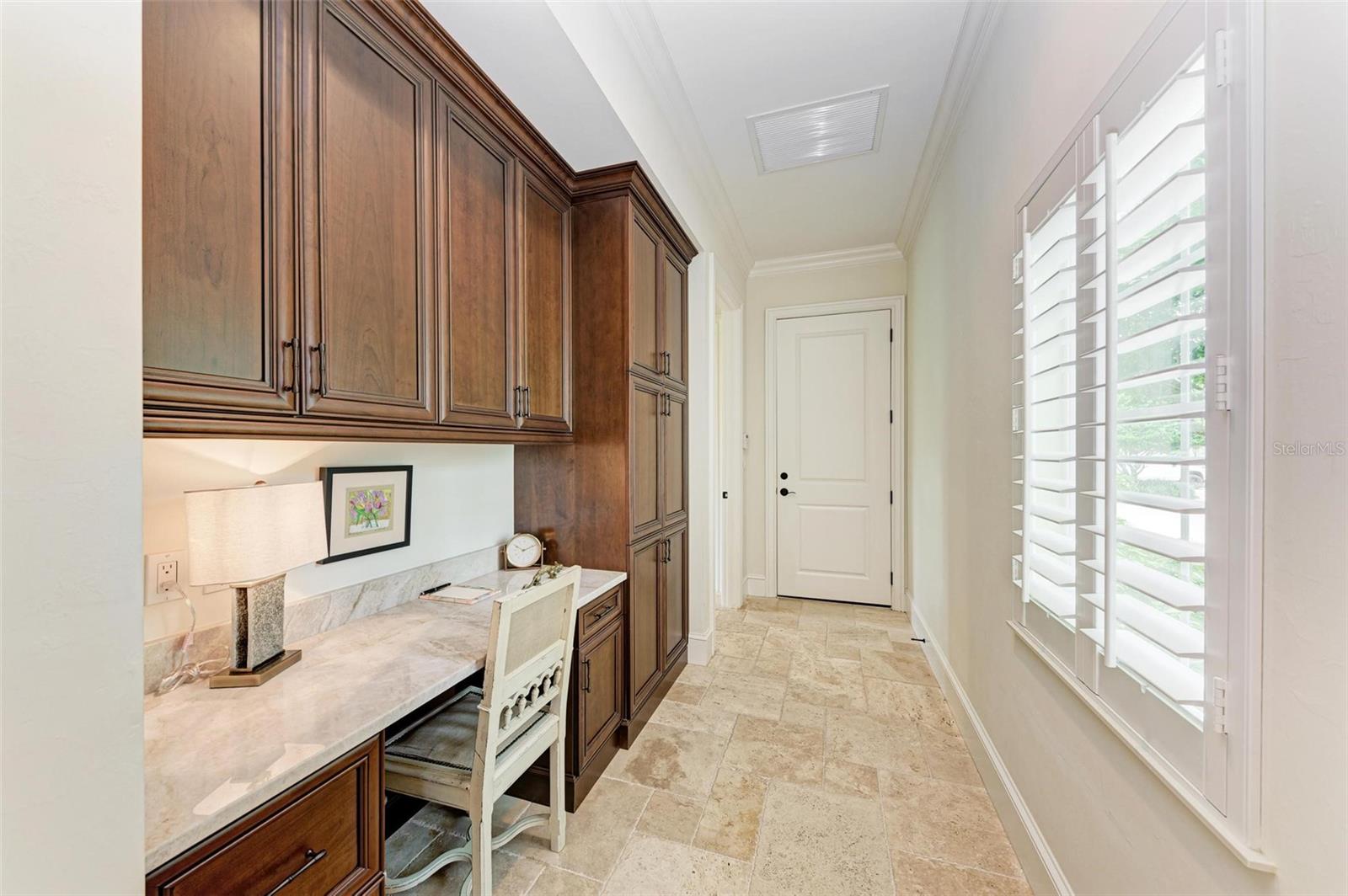 3331 FOUNDERS CLUB DR