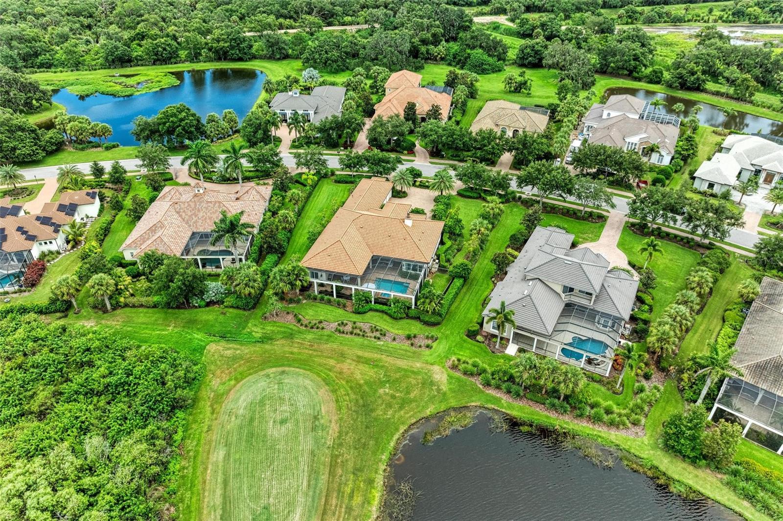 3331 FOUNDERS CLUB DR