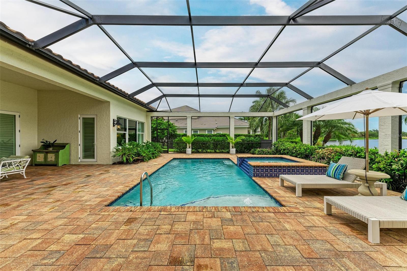 3331 FOUNDERS CLUB DR