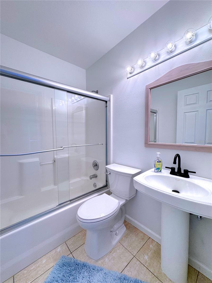 6630 MIDNIGHT PASS RD