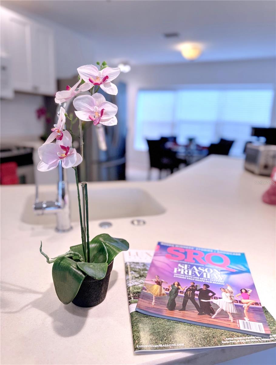 6630 MIDNIGHT PASS RD