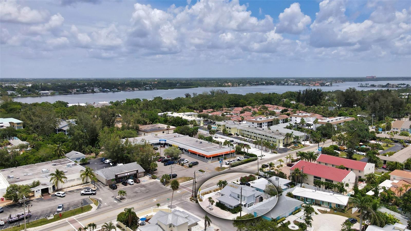 6630 MIDNIGHT PASS RD