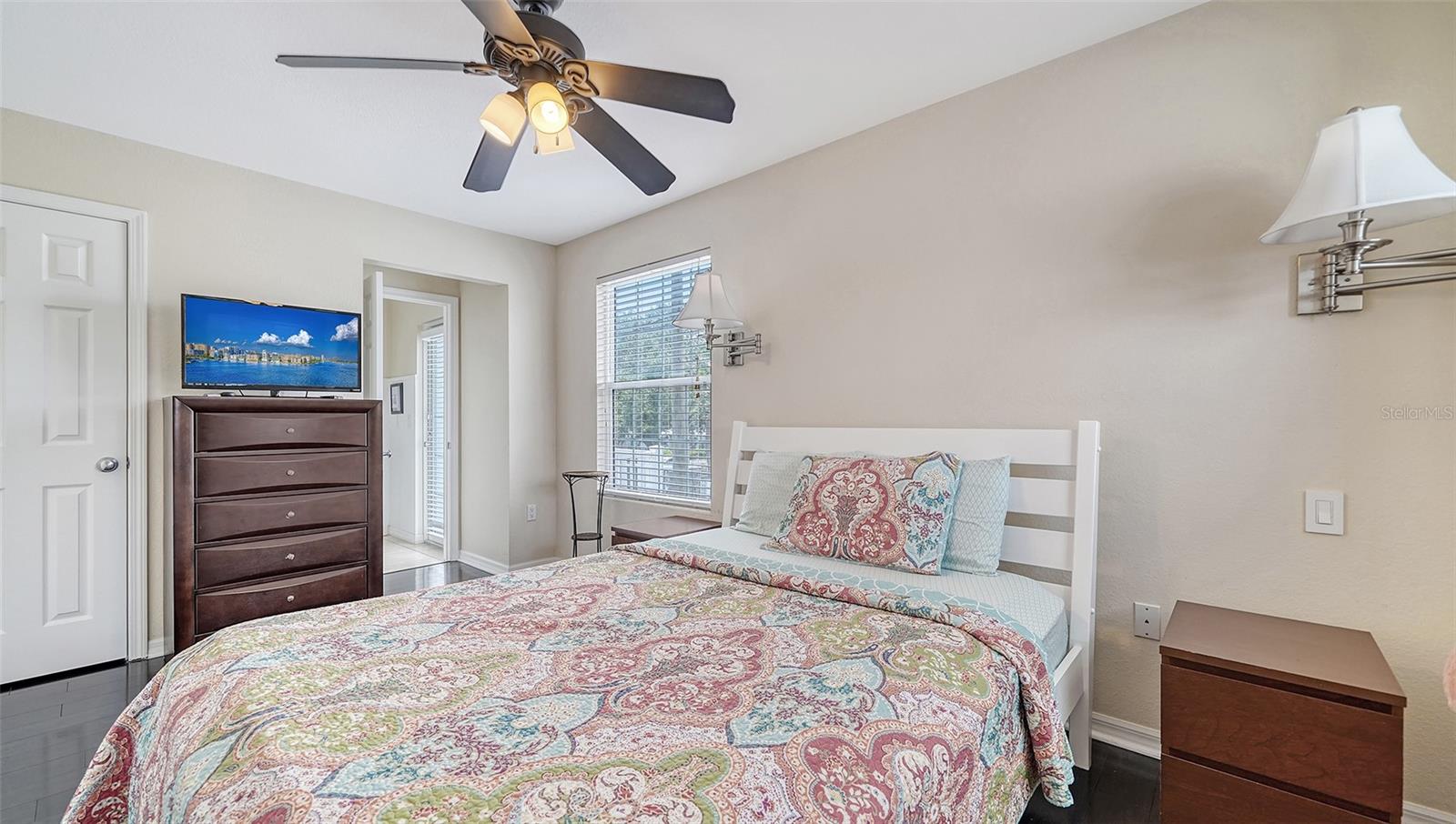 6630 MIDNIGHT PASS RD