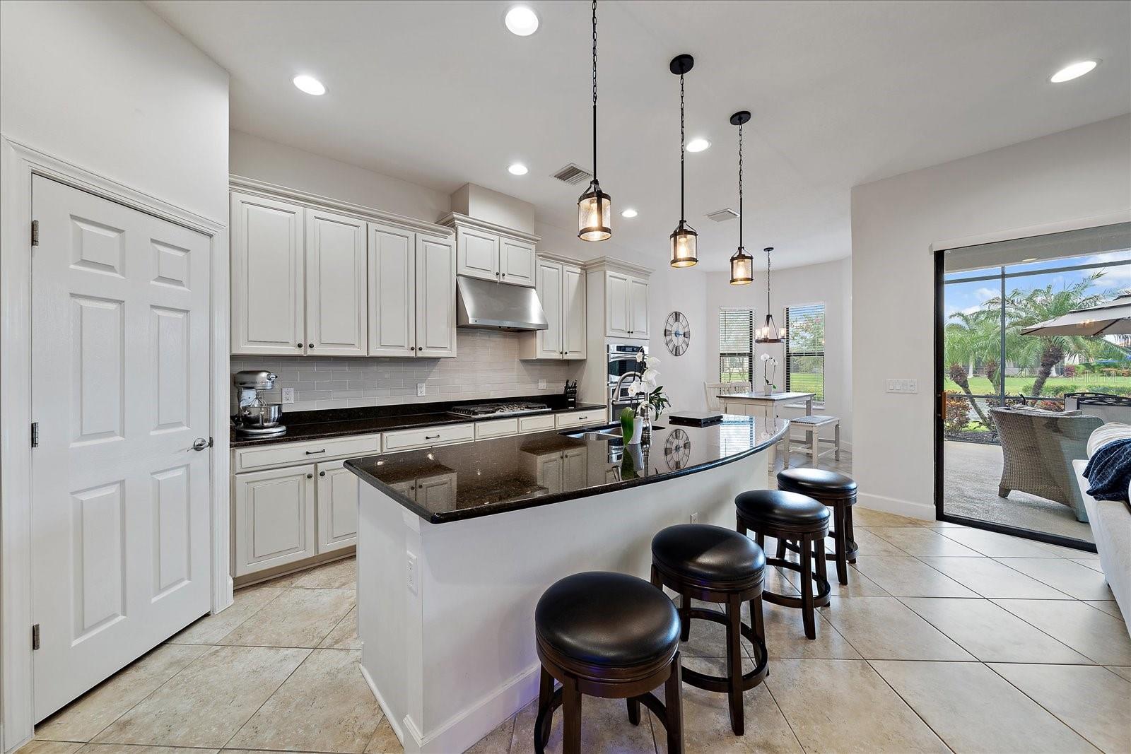 12730 DEL CORSO LOOP