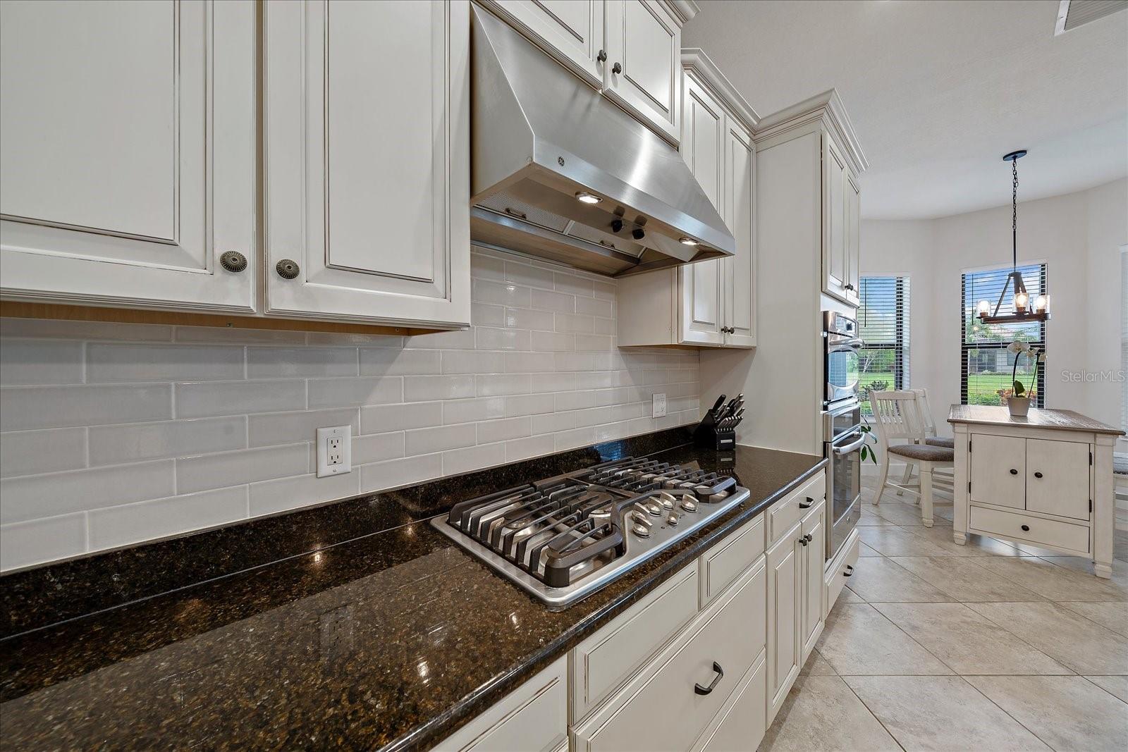 12730 DEL CORSO LOOP