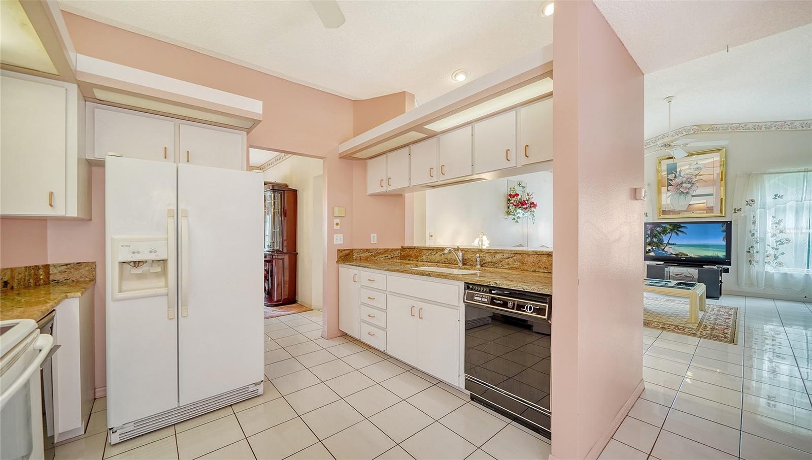 1626 RIDGEWOOD LN