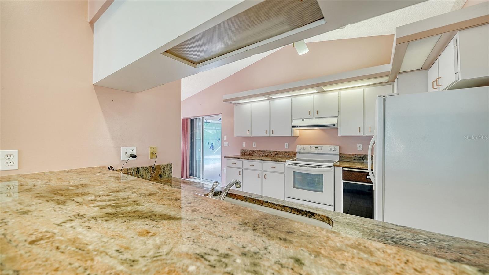 1626 RIDGEWOOD LN