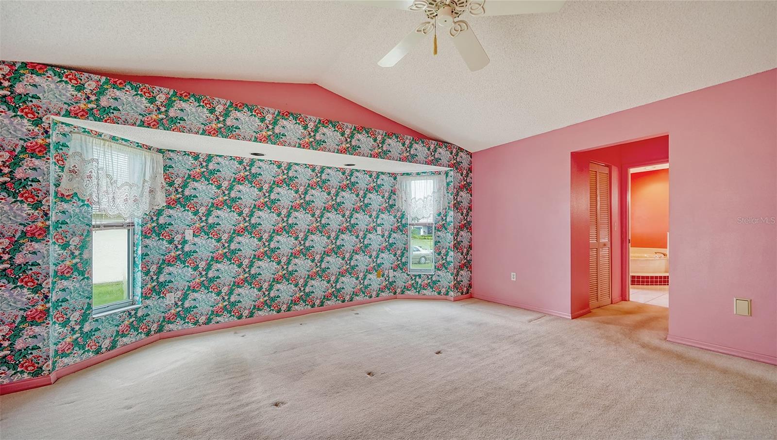 1626 RIDGEWOOD LN