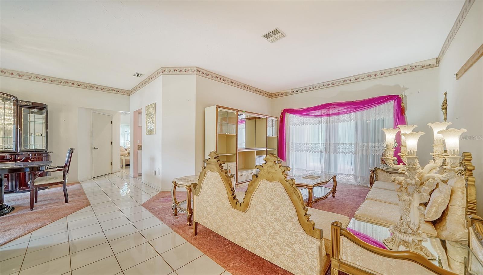 1626 RIDGEWOOD LN