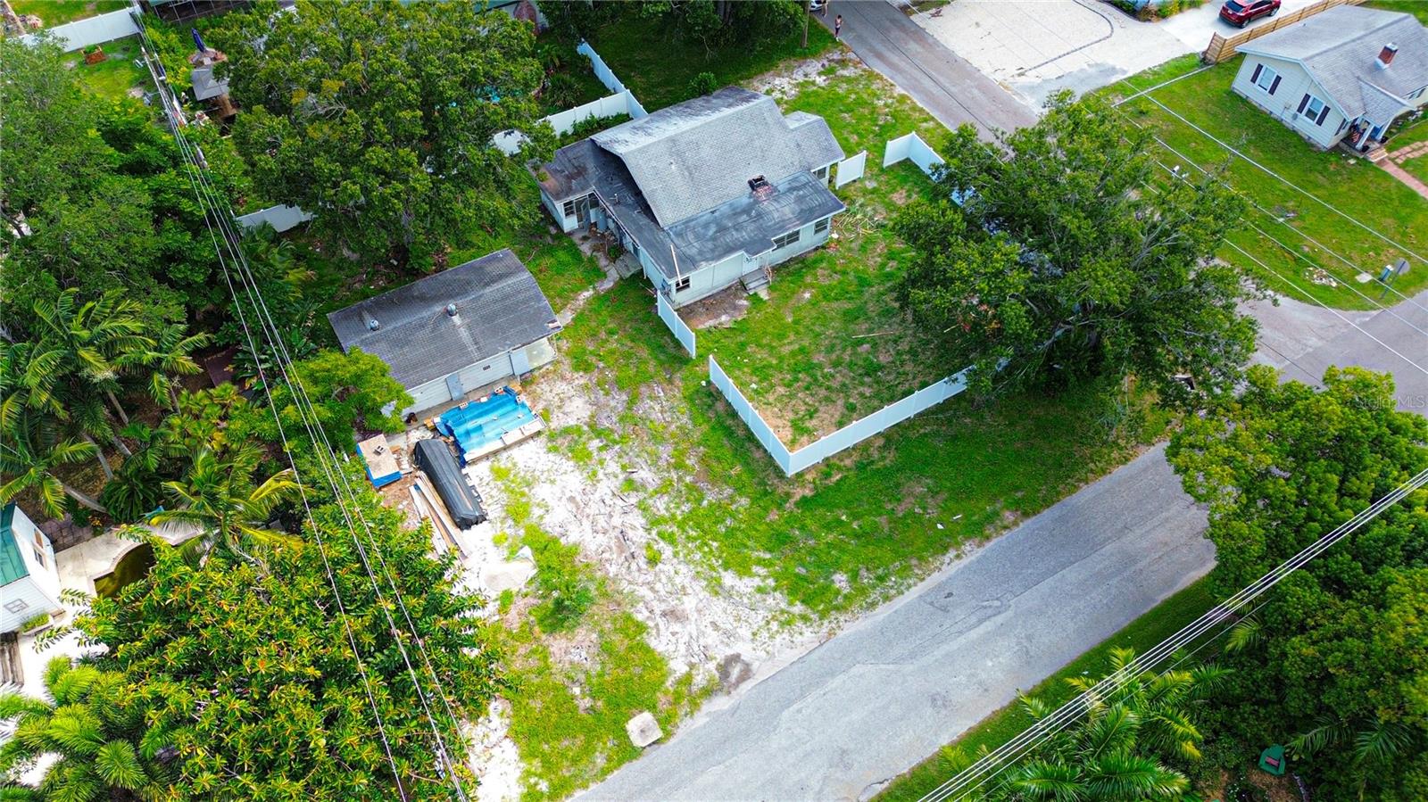 707 35TH ST W