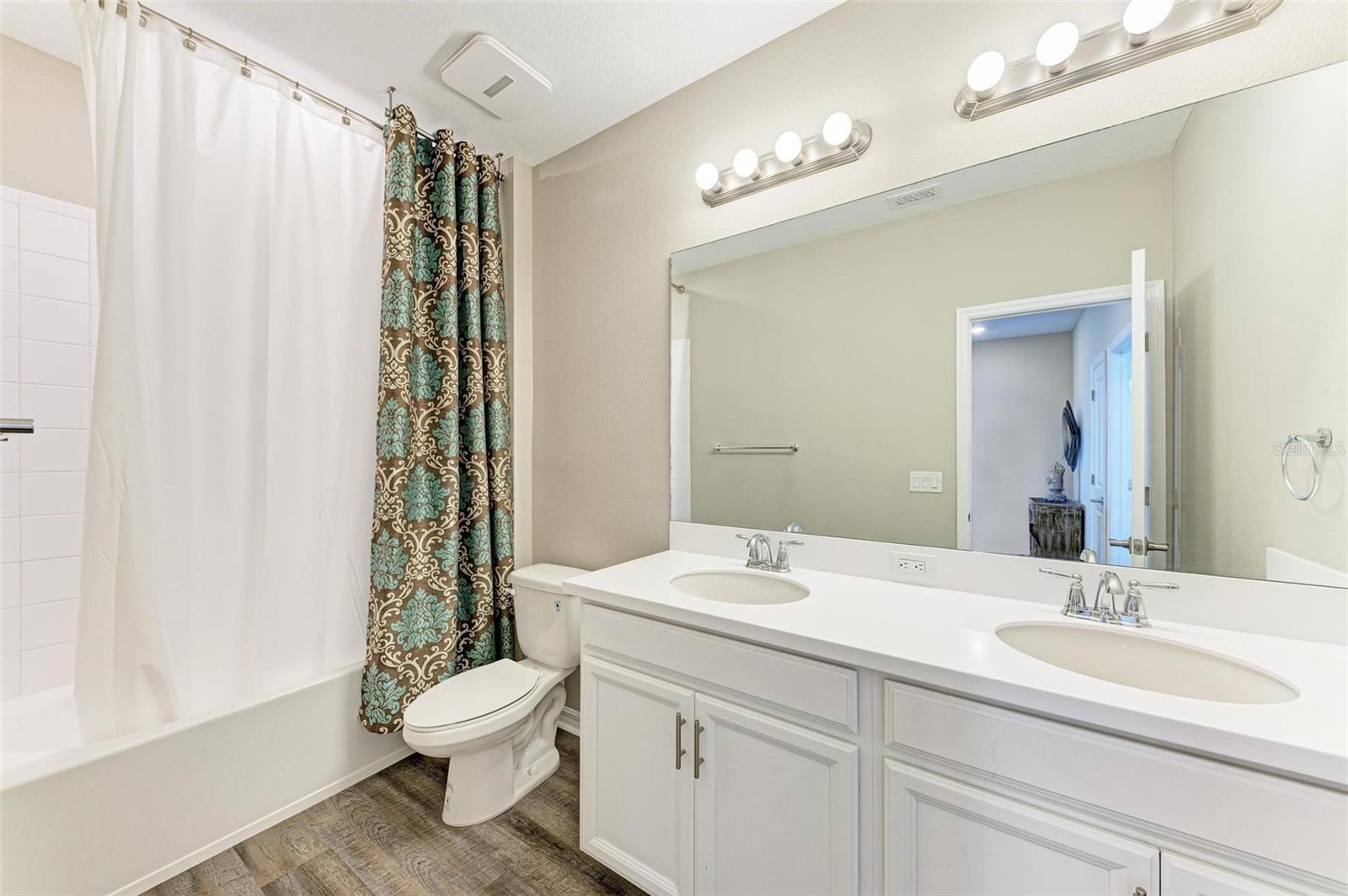 16331 PAYNES MILL DR