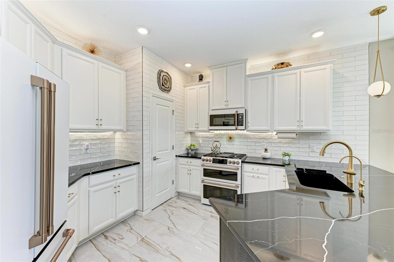 16331 PAYNES MILL DR