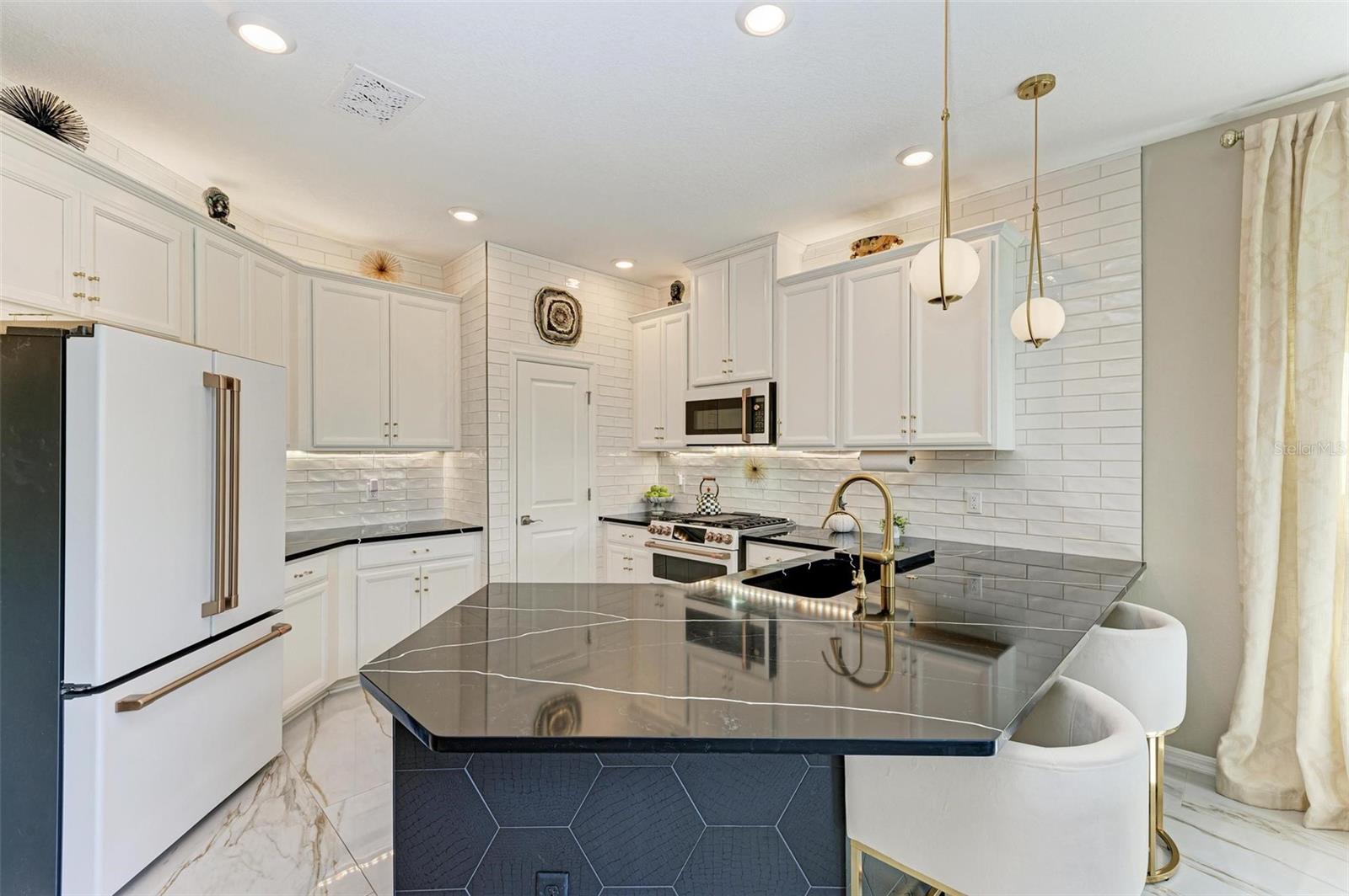 16331 PAYNES MILL DR