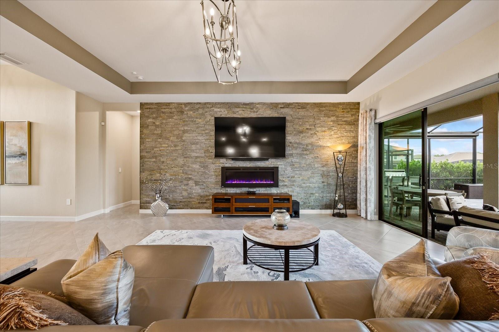 4821 SPARKLING SEA LN