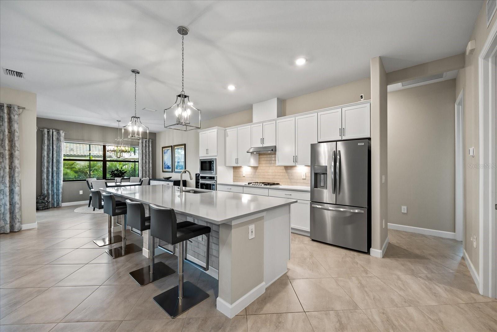 4821 SPARKLING SEA LN