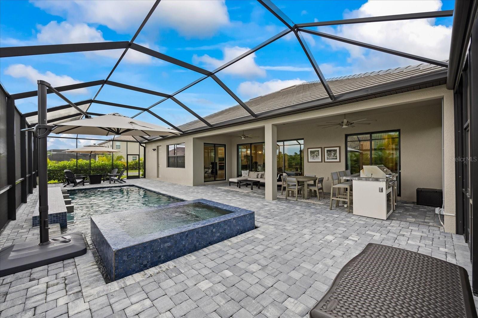 4821 SPARKLING SEA LN