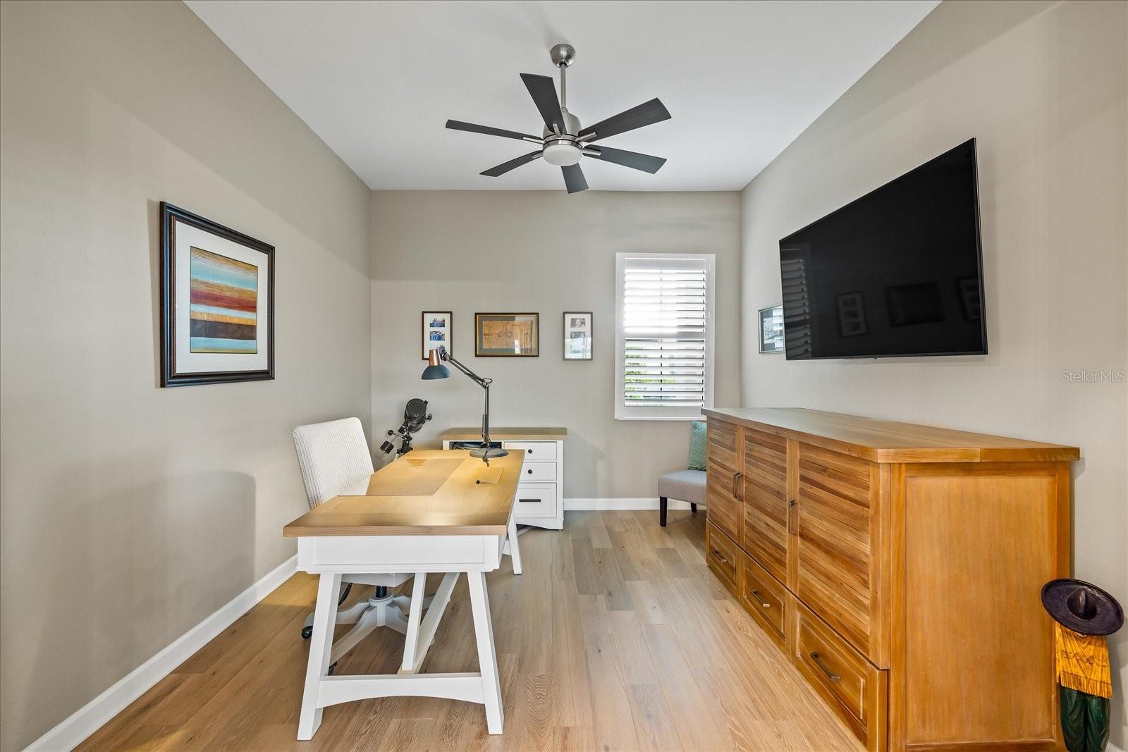 4821 SPARKLING SEA LN